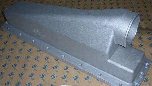 康明斯柴油發(fā)動(dòng)機中冷器芯總成