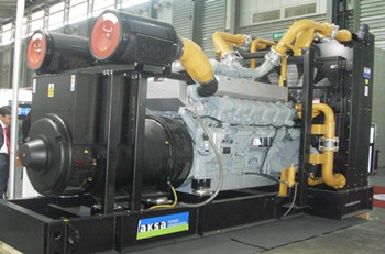 意大利依維柯柴油發(fā)電機組維修保養