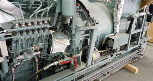 三菱S6R柴油發(fā)動(dòng)機燃油噴油管、燃油溢流管的拆卸檢測