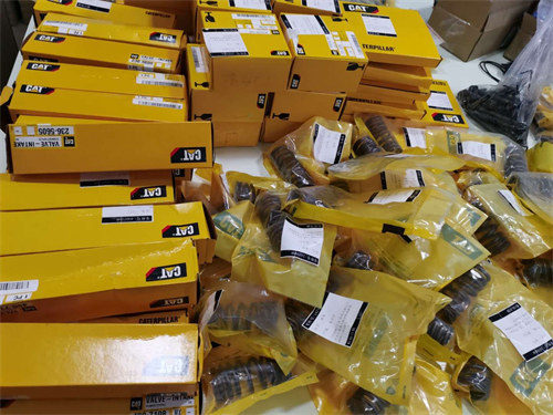 卡特發(fā)動(dòng)機配件-裝載機零部件