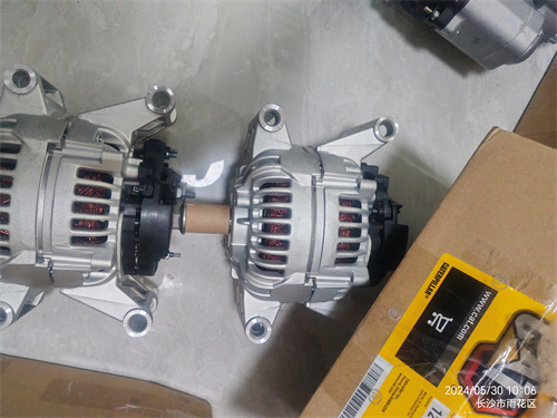 卡特306e2充電發(fā)電機