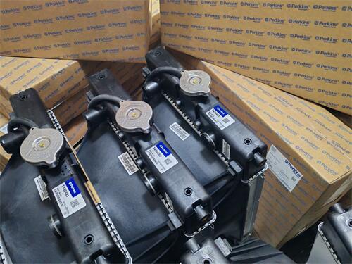 珀金斯發(fā)動(dòng)機機油散熱器：性能卓越的散熱核心