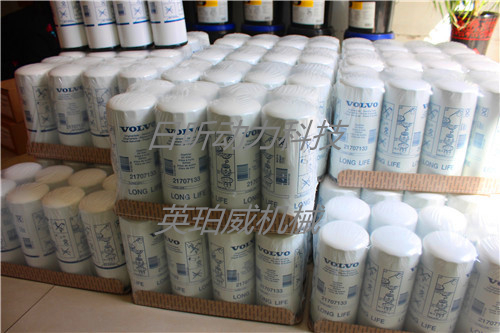 沃爾沃TAD733GE發(fā)電機柴油濾芯：性能、保養與更換全攻略