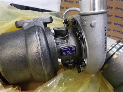 6缸珀金斯增壓器的結構特點(diǎn)與實(shí)際應用中的表現