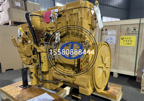 挖掘機“心臟”大揭秘：卡特C13與帕金斯2206發(fā)動(dòng)機總成