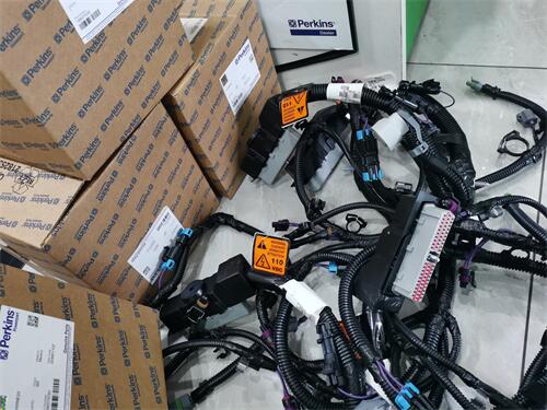 別再亂選！帕金斯Perkins1104S-44柴油機原廠(chǎng)配件全解析